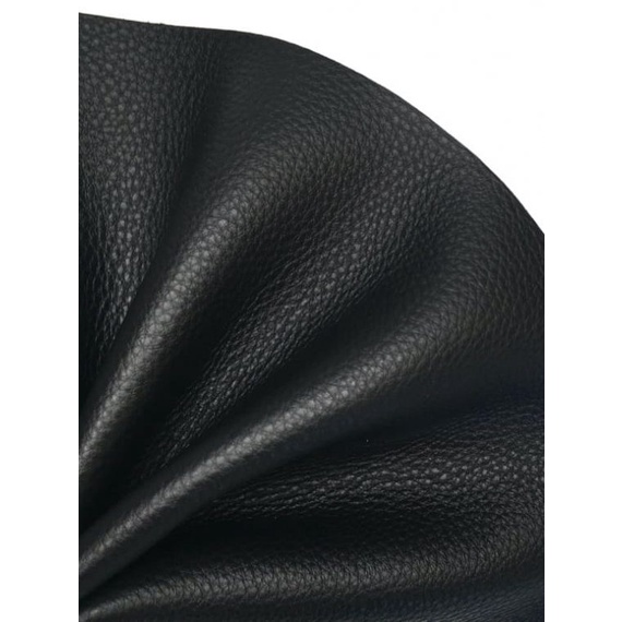 Da bò thuộc miếng làm bằng da bò thật kích thước 190 X 280 MM dùng làm lót chuột hoặc nguyên liệu làm ví da bao da