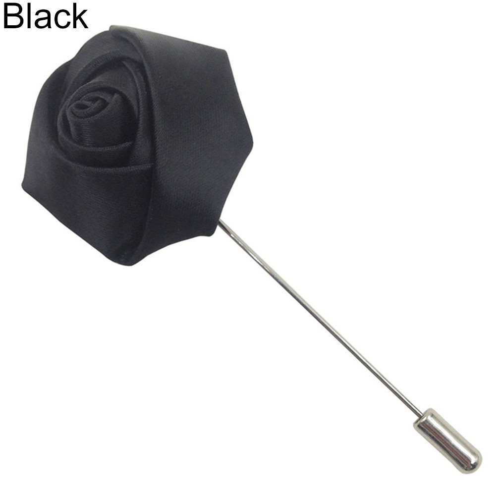 Trâm cài áo hình hoa hồng gắn vest tuxedo cho tiệc cưới