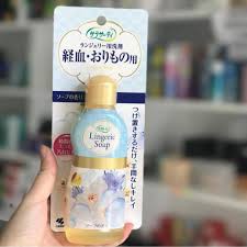 Nước giặt đồ lót Lingerie Soap - 120ml Nhật Bản
