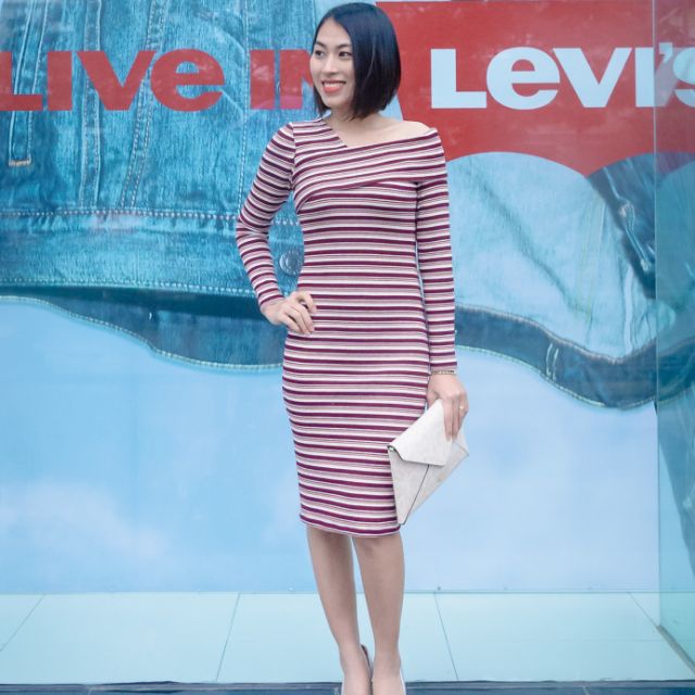 Váy len body lệch vai