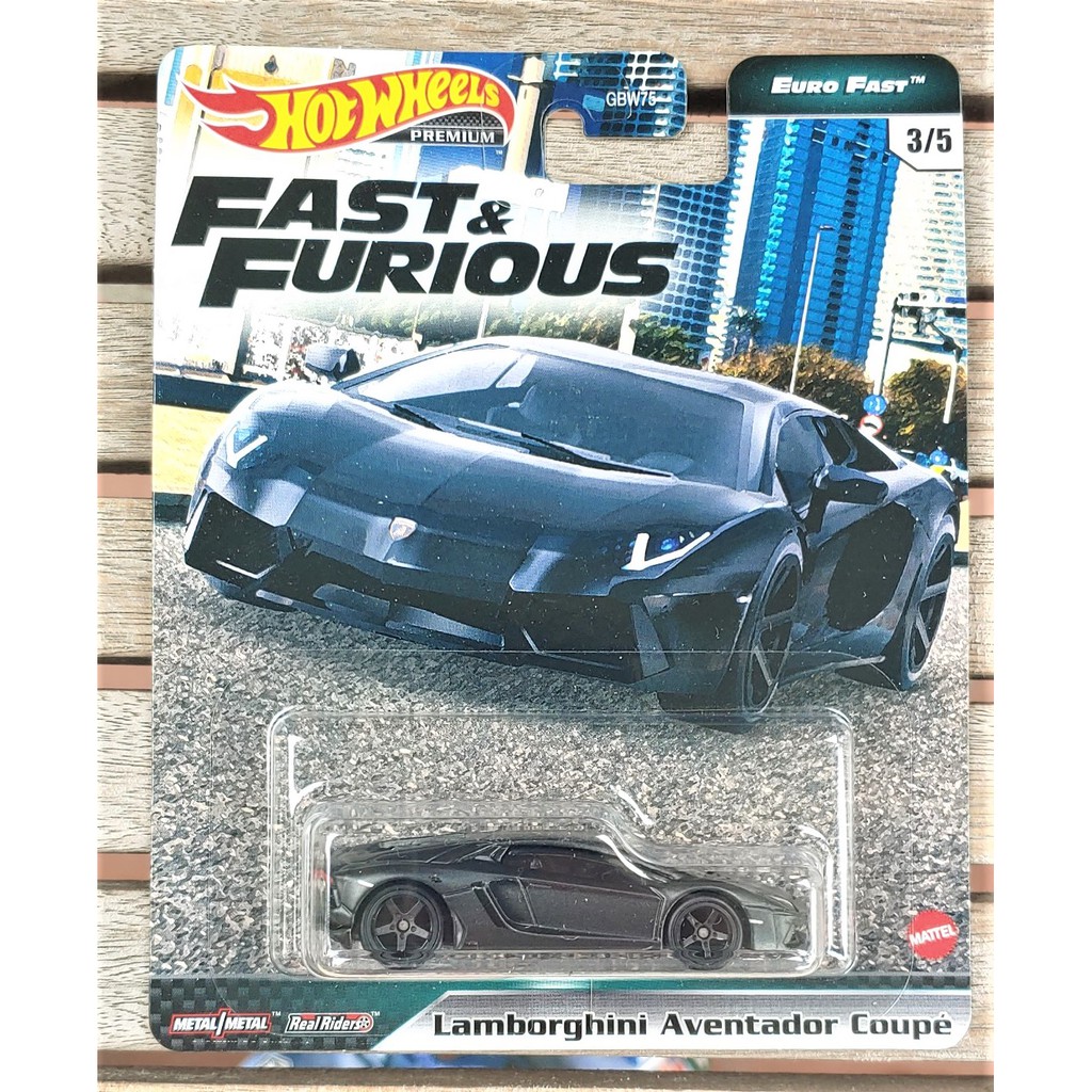 Xe mô hình tỉ lệ 1:64 Hot Wheels bánh cao su Fast & Furious Euro Fast Lamborghini Aventador Coupe ( màu đen )