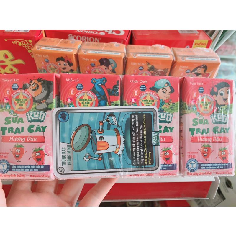 Vỉ 4 hộp sữa kun hương dâu 110ml