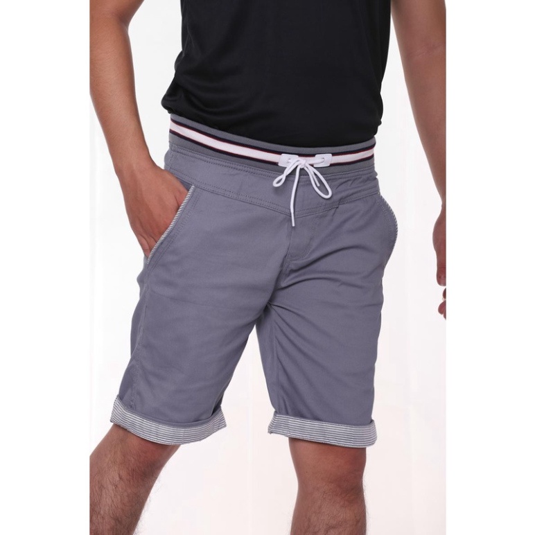 Quần Short Kaki Nam Lưng Thun  C-H  Chất Dày Dặn Co Giãn 4 Chiều , Mềm Mịn Không Xù Lông , Phai  Màu _KVINDstore