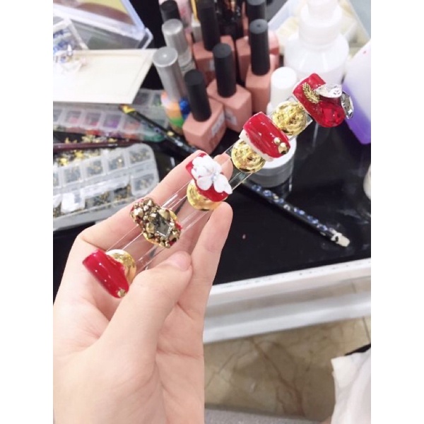 Đế gắn móng mẫu, đế con cờ có nam châm