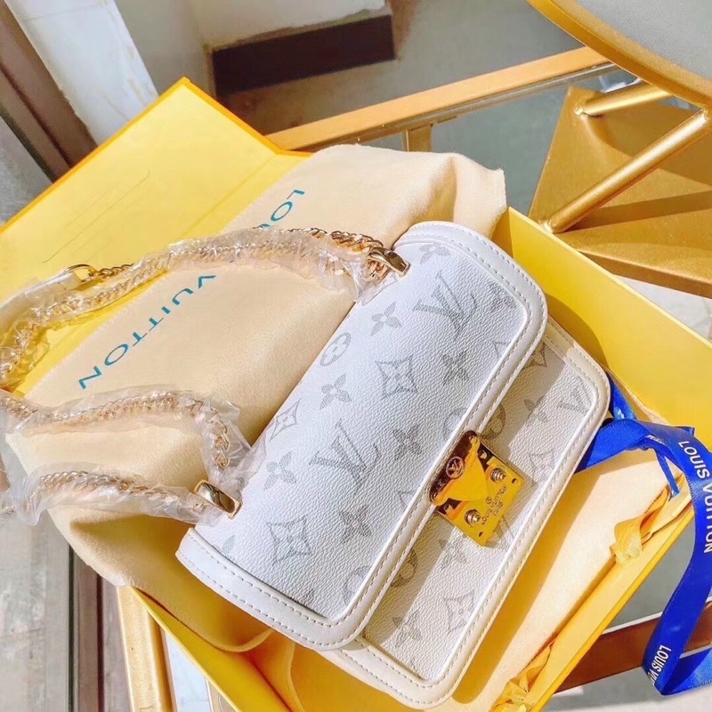 Túi xách Lv metis mini