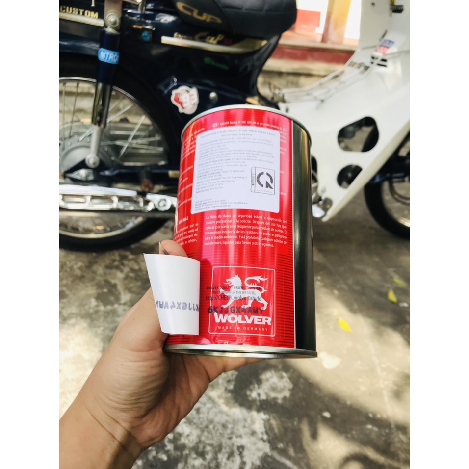 Thùng nhớt Wolver Racing 4T 10W-40 6 lon tổng hợp cao cấp nhập khẩu Đức dành cho xe máy số và xe côn tay