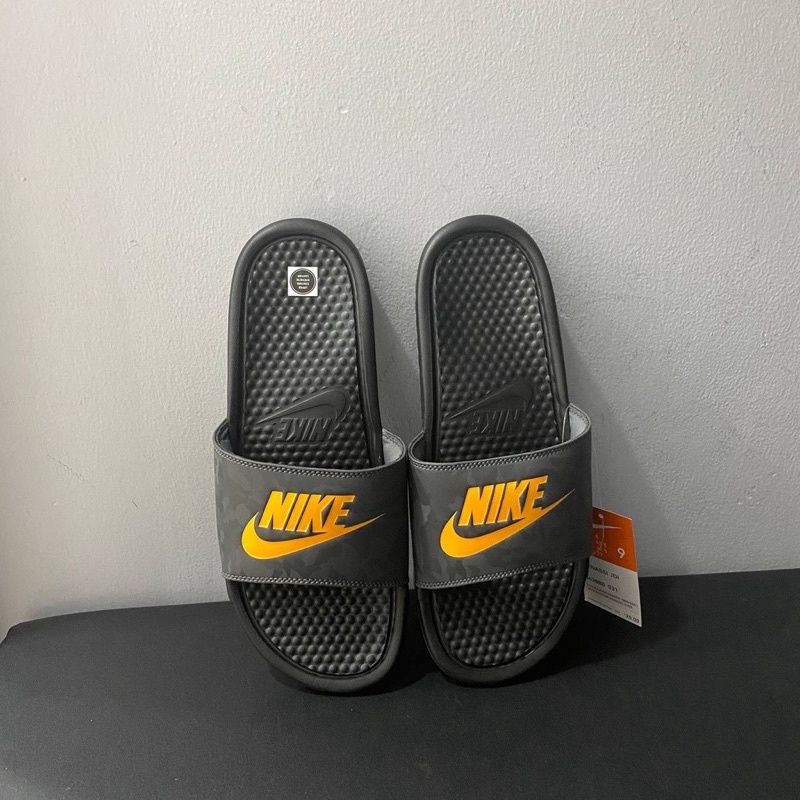 Dép Nike Benassi  - Có Sẵn *REAL-AUTHENTIC*