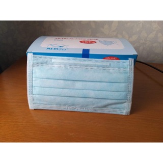 Khẩu trang y tế 3 lớp kháng khuẩn Medipro hộp 50 cái