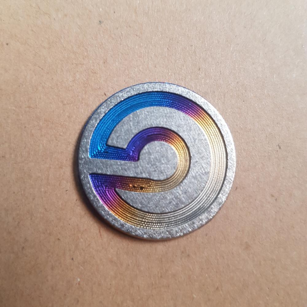 [GIÁ GỐC]  TEM DÁN TRANG TRÍ XE MÁY HÌNH LOGO TITAN ĐỘC ĐÁO TRANG TRÍ XE MÁY