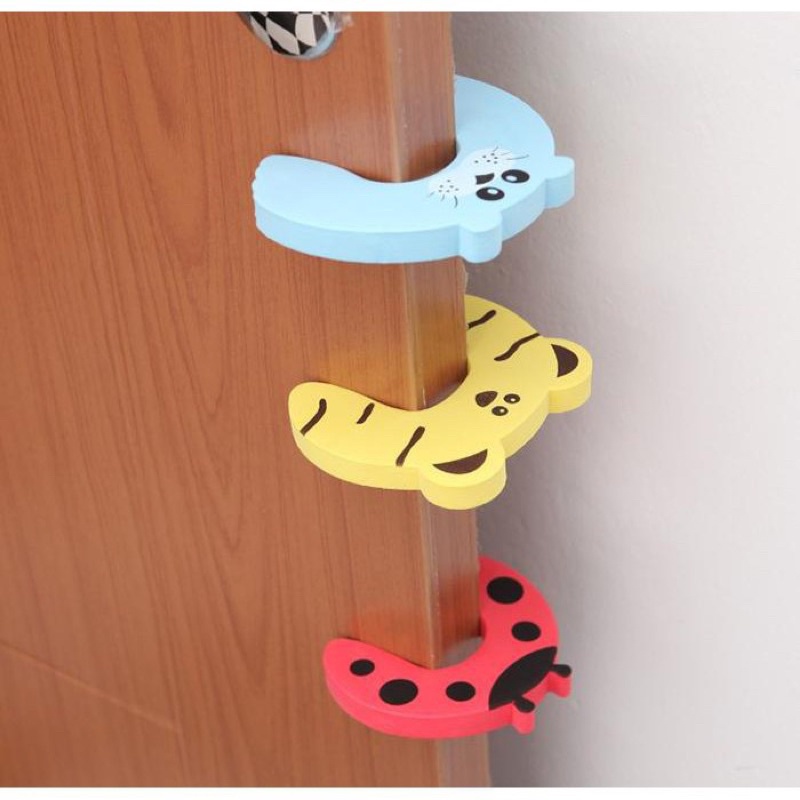 Xốp chặn cửa an toàn cho bé chống kẹp tay