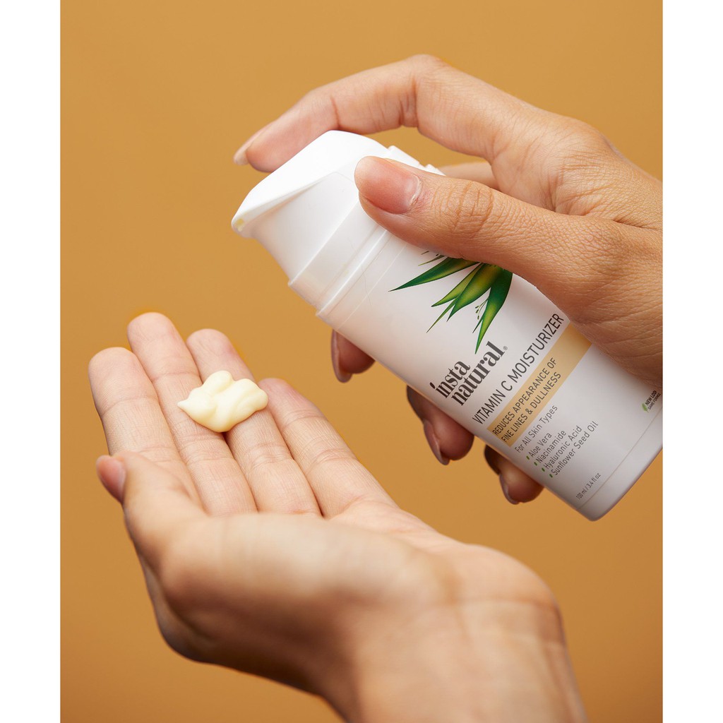 Kem dưỡng sáng da InstaNatural Vitamin C Moisturizer