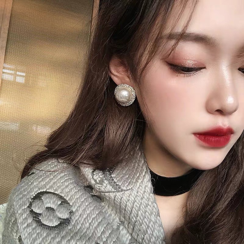 Khuyên tai tròn sát tai đá sang chảnh bông tai nữ ngọc trai tròn BT02