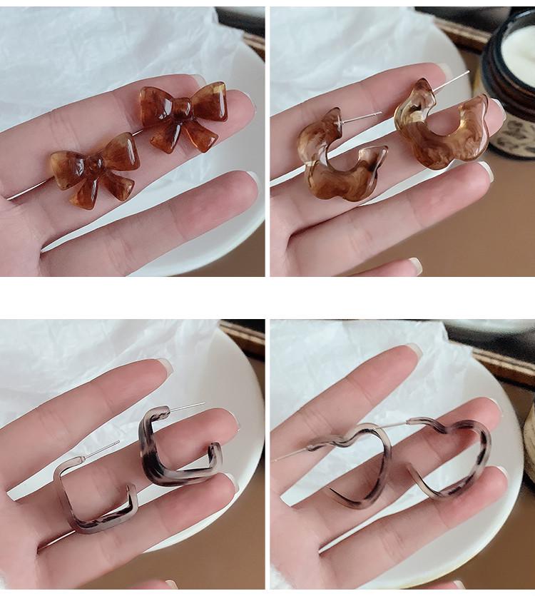 Bông tai họa tiết da báo xinh xắn dành cho nữ