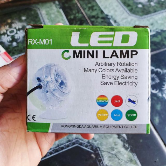 ĐÈN LED TỰ ĐỘNG ĐỔI MÀU THẢ TRONG HOẶC NGOÀI HỒ CÁ MINI LAMP