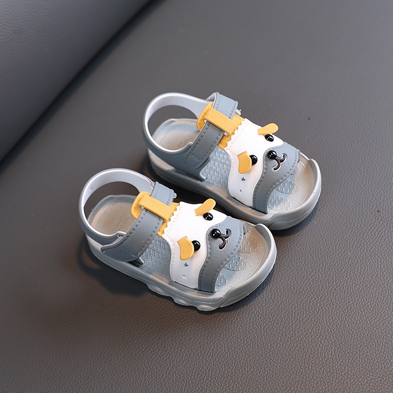 Giày sandal trẻ em hình cún nhiều màu đáng yêu xinh xắn - TT441