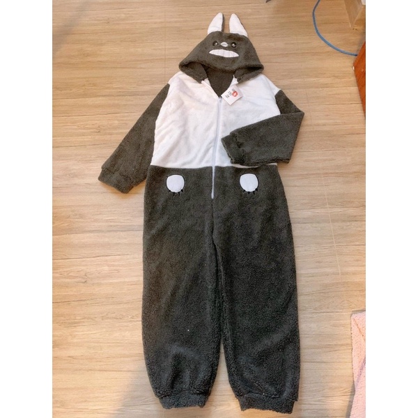 Bộ đồ lông thêu hình chuột ngộ nghĩnh độc lạ nhiều màu sắc. nganunisex