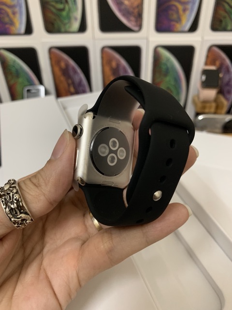 Đồng hồ Apple watch new chưa kick hoạt Fullbox new 100%