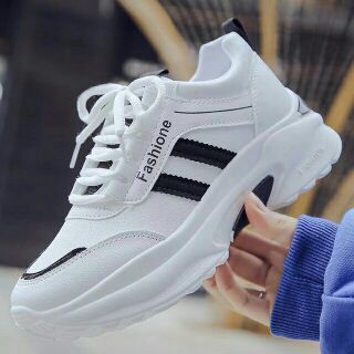Giày sneaker nữ đế độn 2 vạch