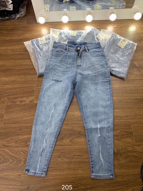 Quần bò baggy rách gấu | BigBuy360 - bigbuy360.vn