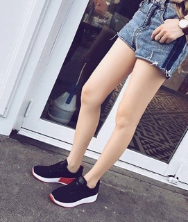 Giày thể thao R2 trơn