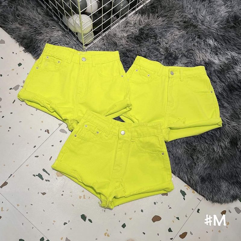 Quần sooc jean xanh cốm rách gấu L1