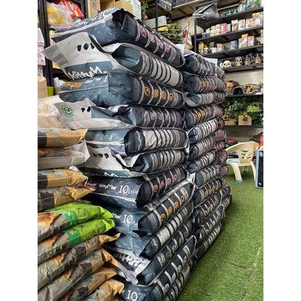 Cát vệ sinh cho mèo Kitty Max Bao 10L