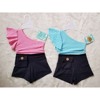 Set áo lệch vai quần giả jean bé gái