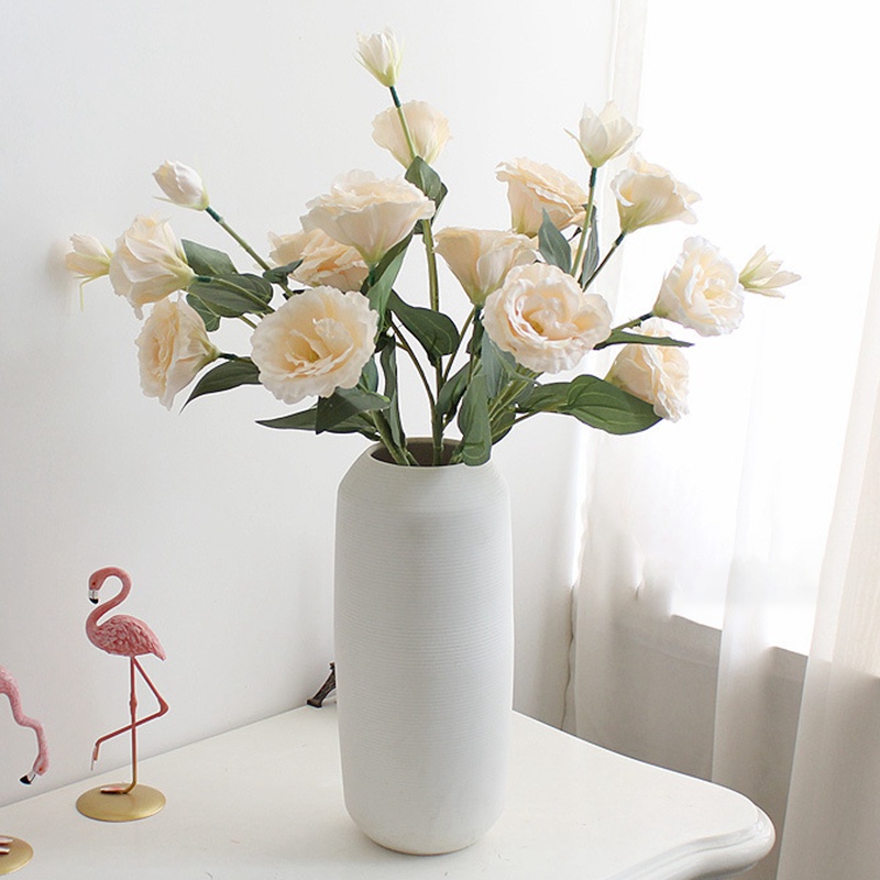Nhánh hoa cát tường nhân tạo để bàn trang trí tiệc cưới