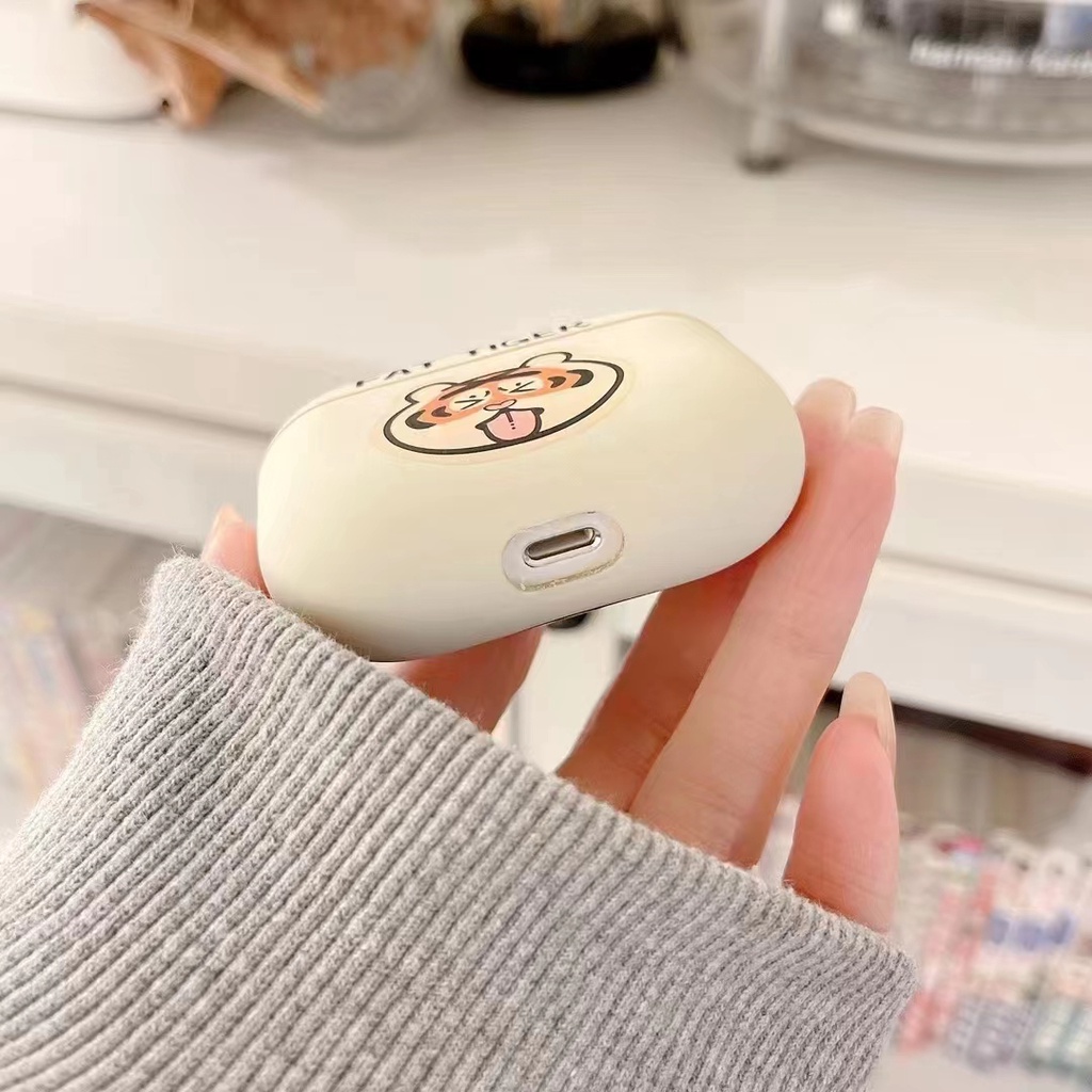 Vỏ bảo vệ hộp sạc tai nghe SPRISE chất liệu TPU mềm họa tiết chú hổ may mắn thích hợp cho Airpods 1 2 3 Pro