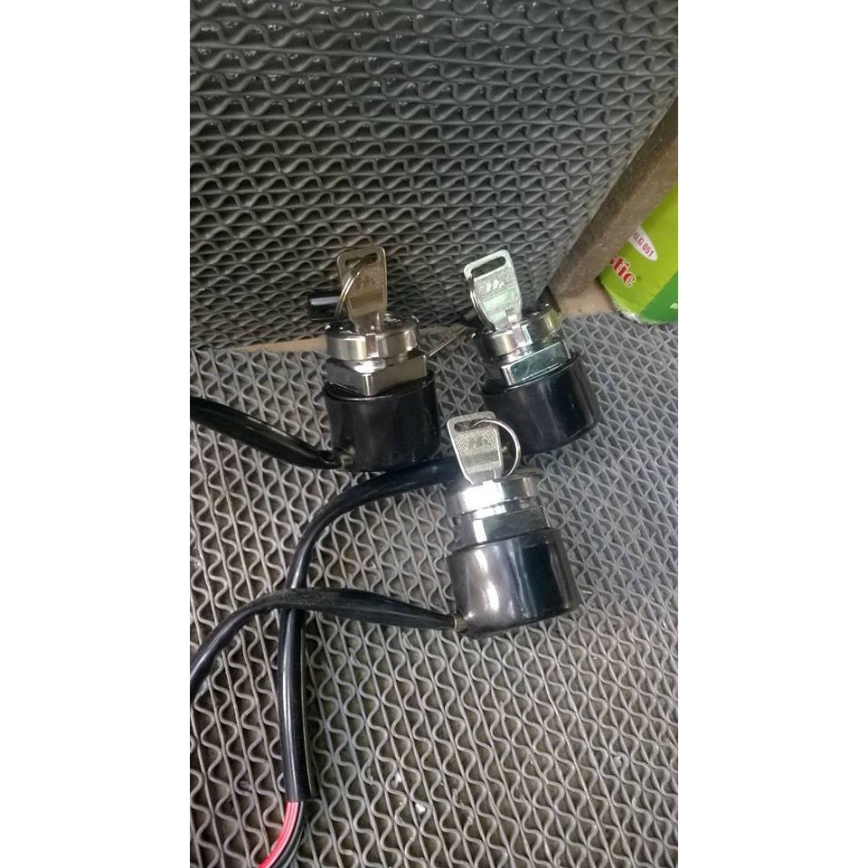 Ổ khóa điện  + chìa cho honda 67