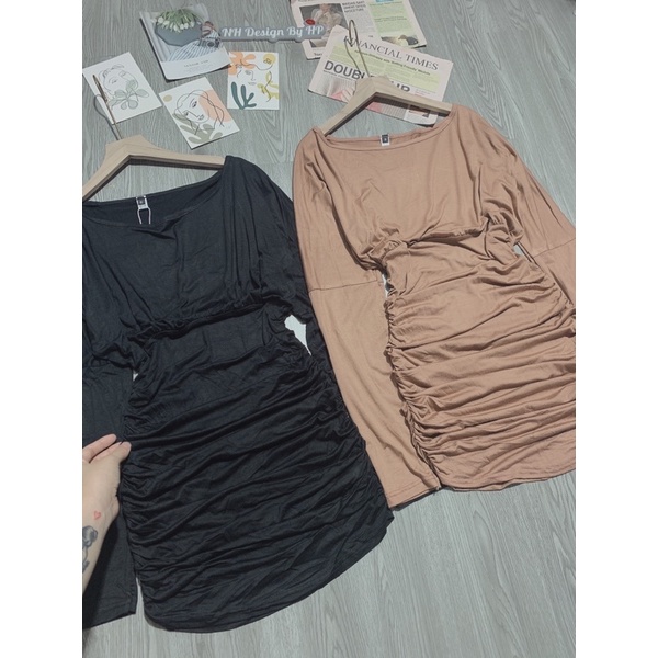 Váy body nhúm lệch vai