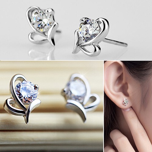Đôi Bông Tai Hình Trái Tim Đính Đá Thời Trang Cho Nữ