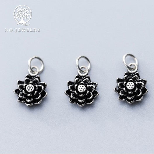 Charm bạc hình hoa sen nở treo - NQ Jewelry