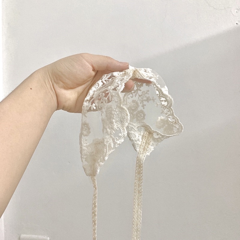 Turban ren hoa bản to màu beige hàn quốc cho bé