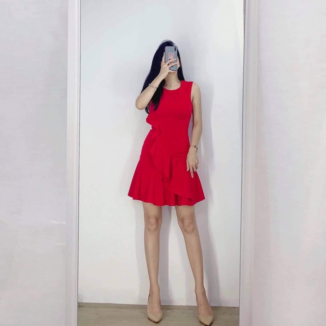Thanh lí váy đỏ bèo Thienly size S