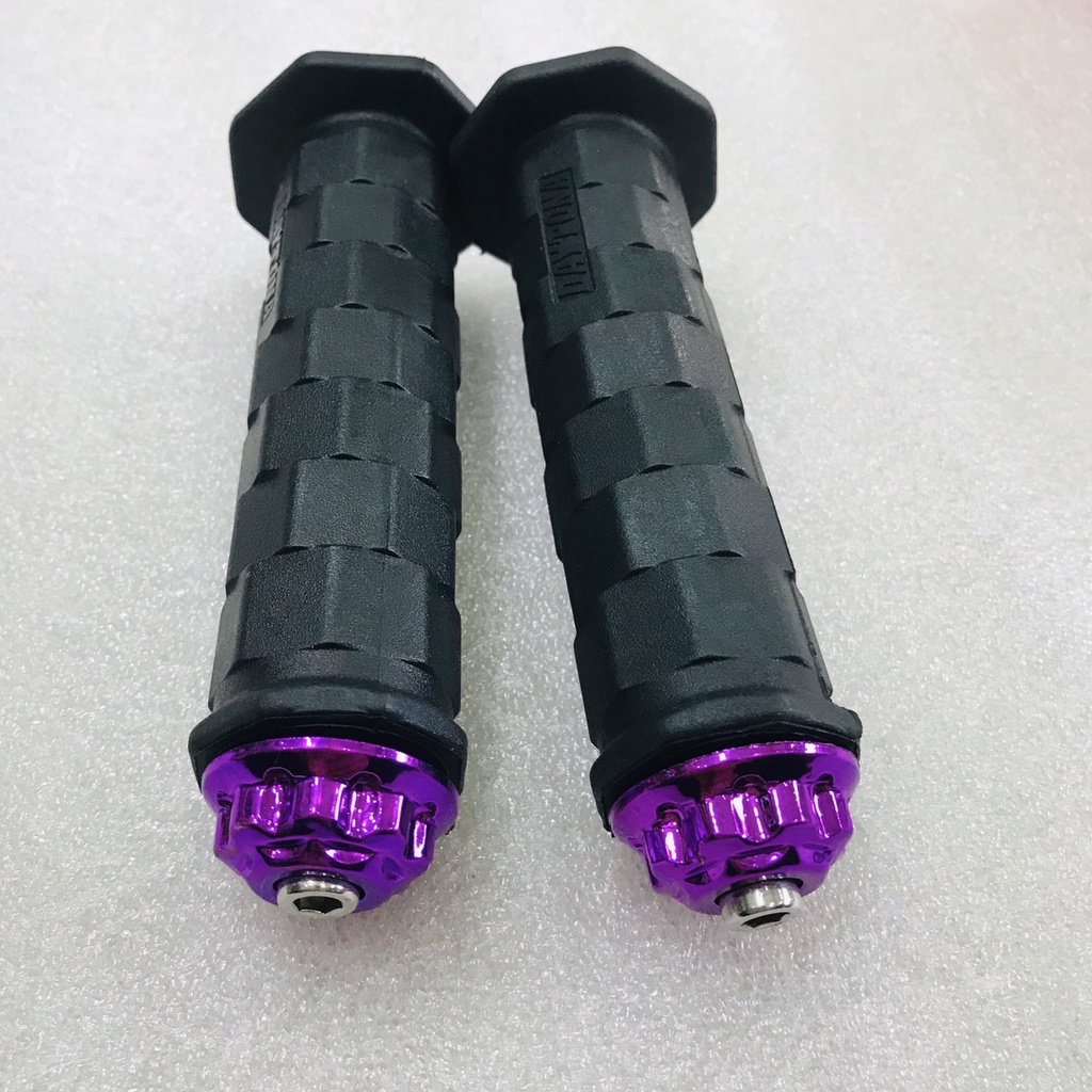 BAO TAY DAYTO Ô VUÔNG CÓ GÙ KIỂU SALAZA