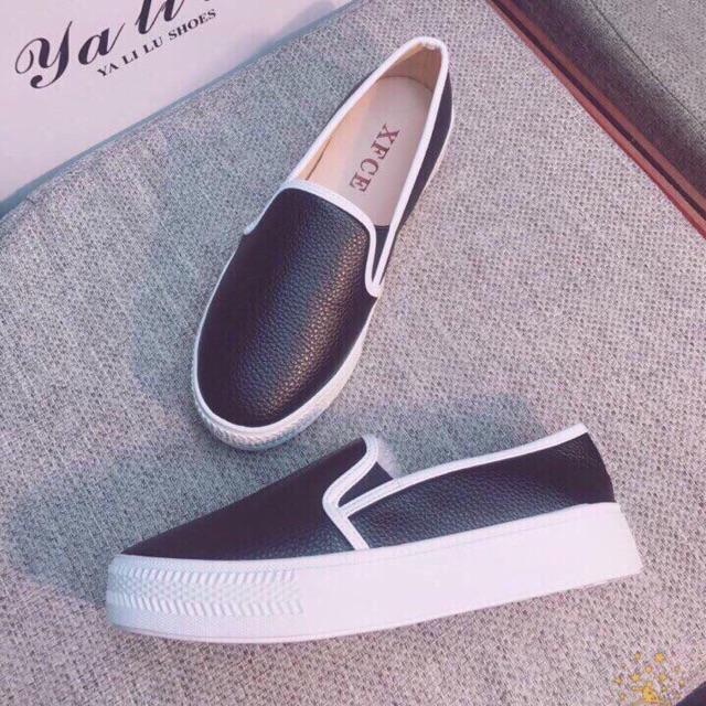 Giầy slip on