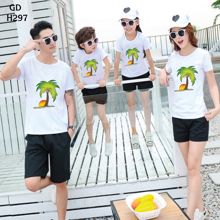 Áo thun gia đình .