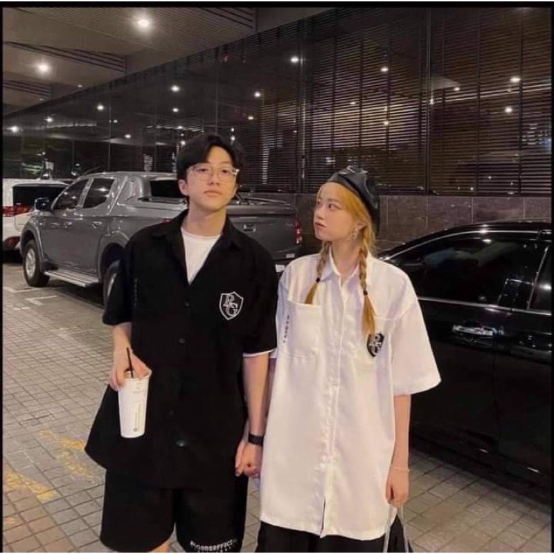 Áo Sơ Mi Thêu Logo Unisex Form Rộng Màu Đen, Trắng Basic ❤️Áo Somi Đẹp Ngắn Tay Ulzzang Vintage Hàn Quốc Cao Cấp Có Sẵn