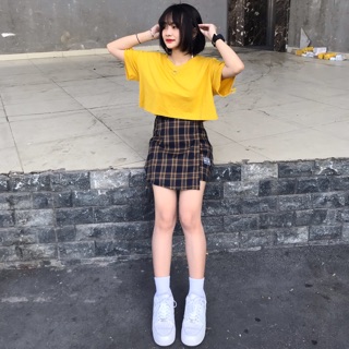 Chân váy caro vàng xinh