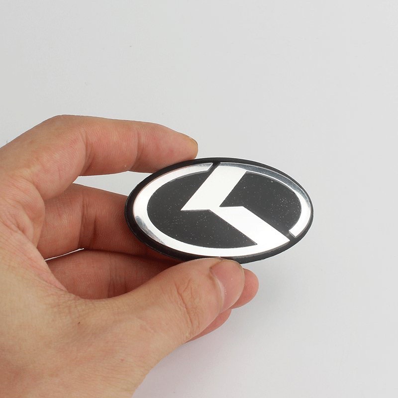 Bộ logo Kia chữ K 7 chi tiết cho KIA & HYUNDAI Nền Carbon