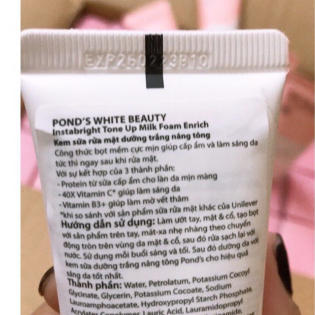 Kem sữa rửa mặt dưỡng trắng nâng tông Pond's White Beauty 40g