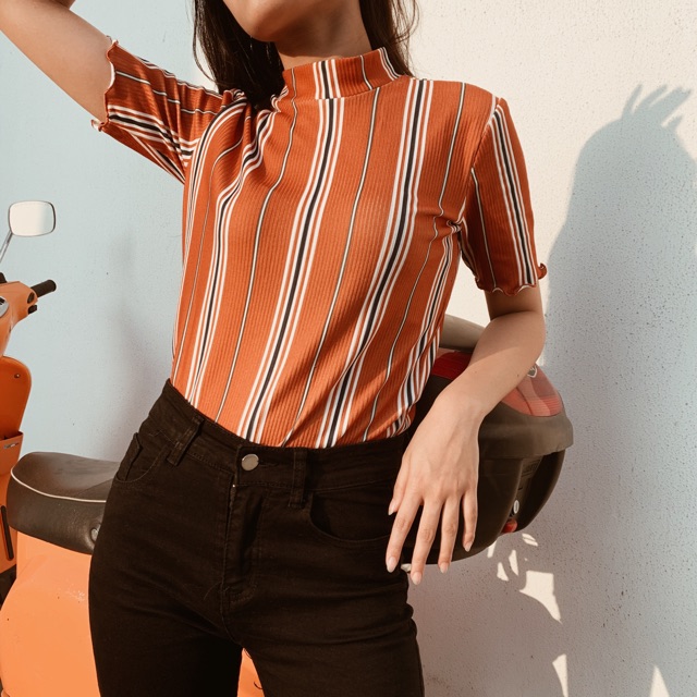 Áo cổ lọ tay lửng trắng kẻ dọc cam xanh trắng chất vải sọc nhăn ( 441SO )