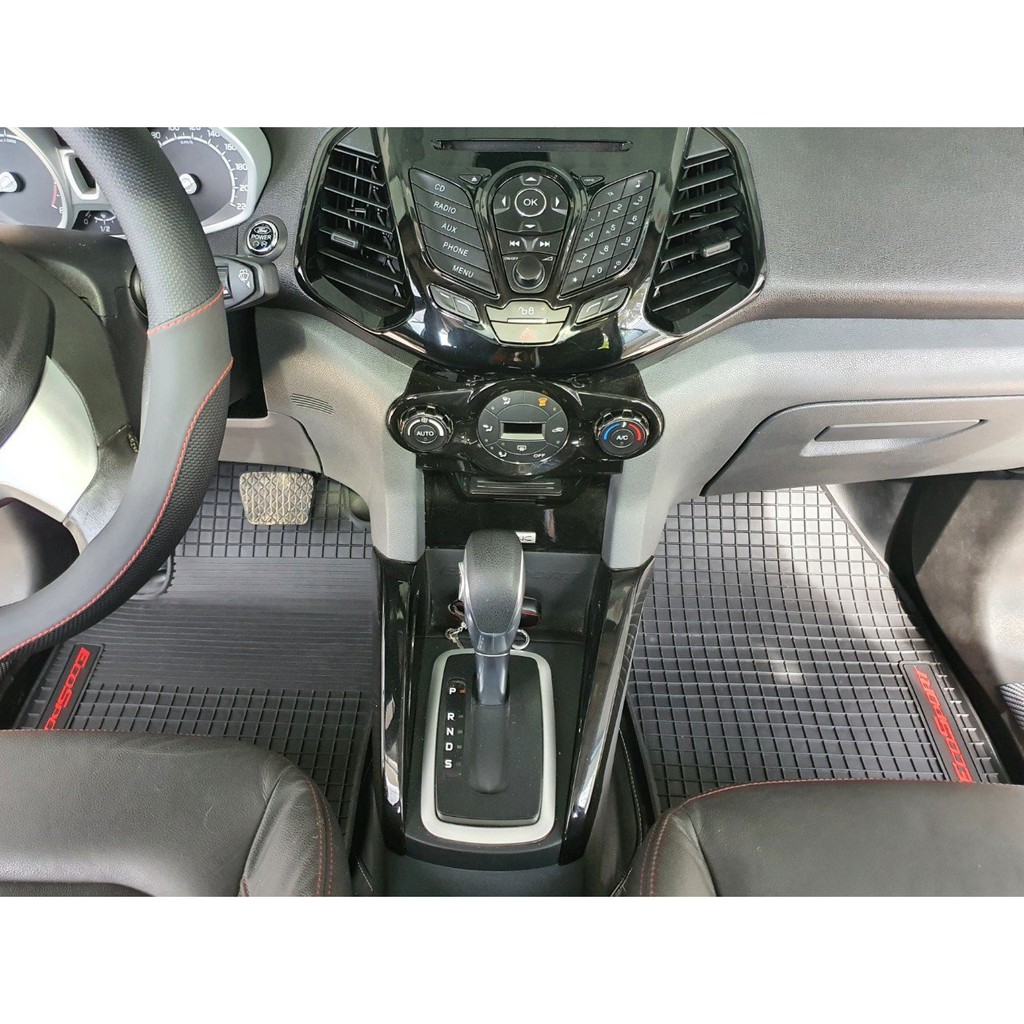 Thảm lót sàn cao su ô tô FORD -ECO 5 chỗ dễ dàng vệ sinh lắp đặt tại nhà không có mùi khó chịu