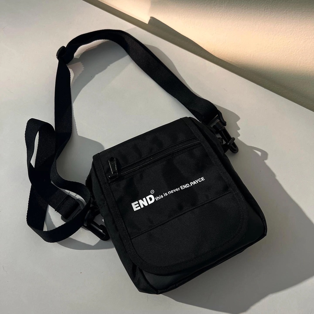 Túi đeo chéo END   thời trang nam nữ đi chơi đi du lich đen ( móc khoá sắt, có in nổi LOGO MINI SHOULDE ENDR