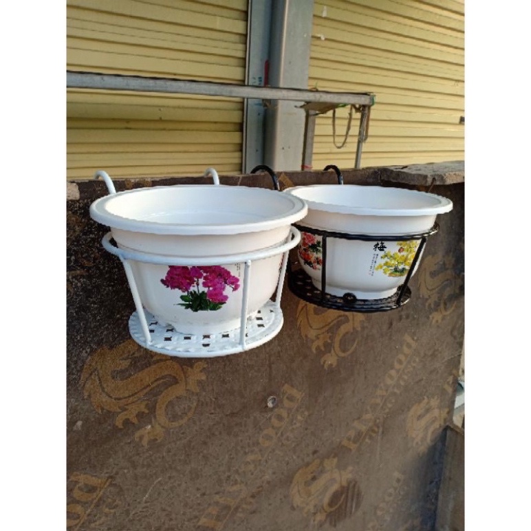 Giỏ  kệ sắt treo chậu hoa cây cảnh