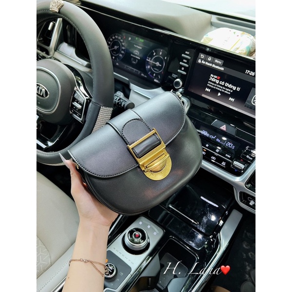 TÚI C N K KHOÁ SẬP VÀNG