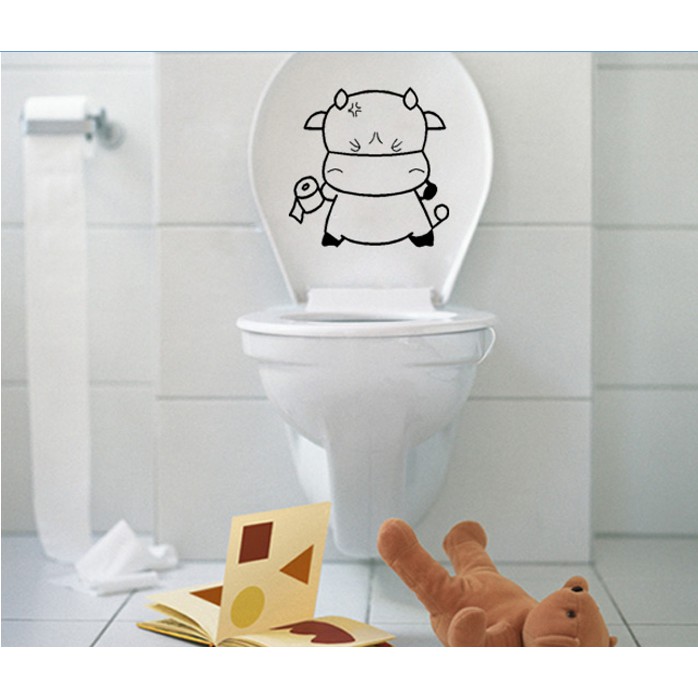 Decal dán Toilet - hình Chú Bò đen xinh xắn