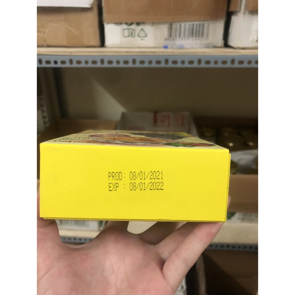 NHO KHÔ RAISINS QUEEN KING HỘP GIẤY 150GR