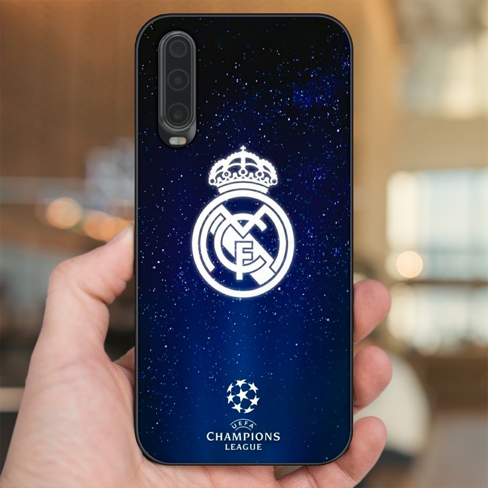 Ốp lưng Huawei P30 viền đen in hình Real Madrid